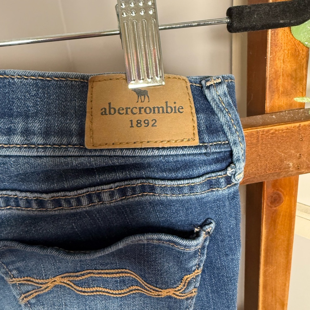 Abercrombie Kids Denim Jean Leggings - Picture 4 of 5